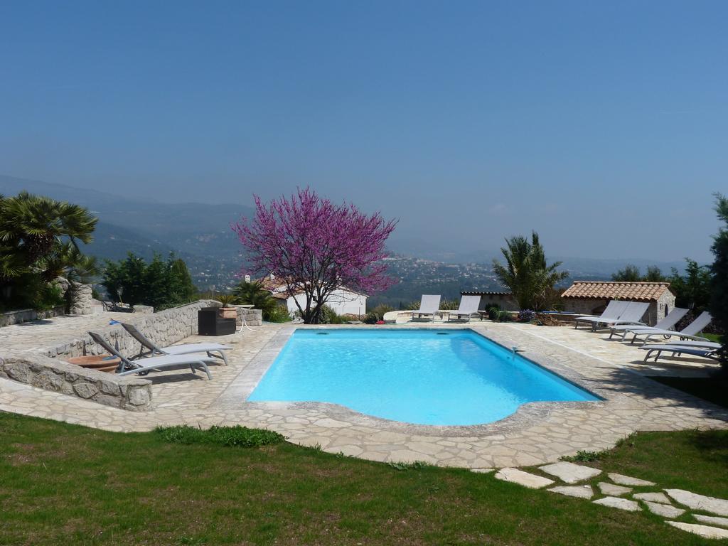 Hotel La Bastide Des Senteurs Peymeinade Exterior foto