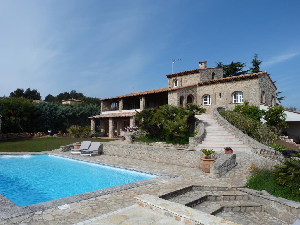 Hotel La Bastide Des Senteurs Peymeinade Exterior foto